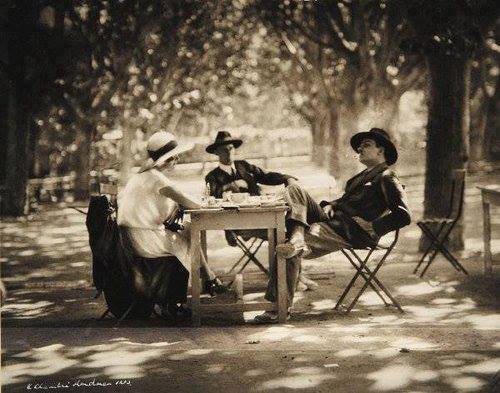 11160_372742272858500_1433522179_n