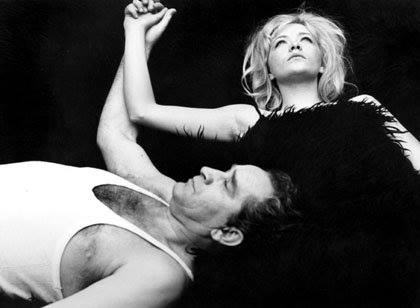 945434_791936437499141_1104890365_n