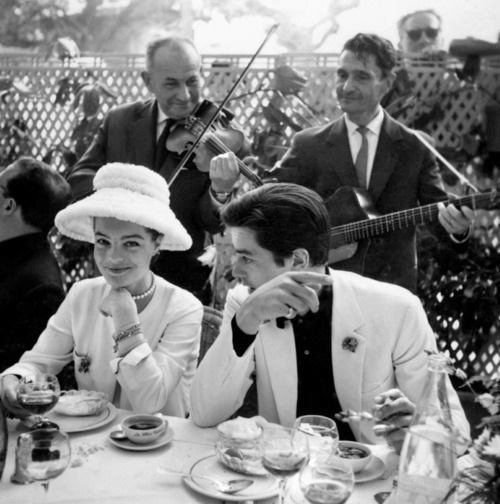 249108_458003164227235_1988495682_n