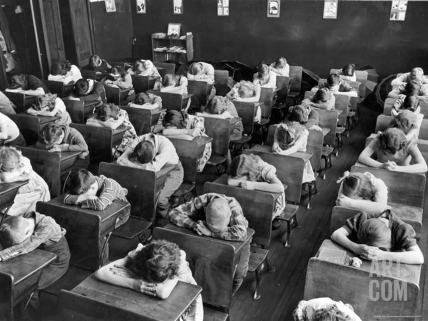 69565_652129388167906_1391130217_n