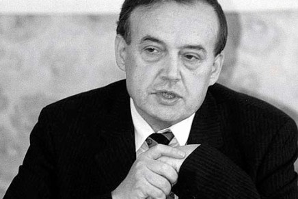 Stipe Šuvar kao ikona partijskog&nbsp;monologa