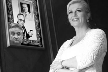 Vlast se mijenja, a i&nbsp;uniforma