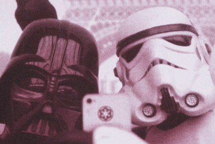 Uglješa Bojat: Kako prevesti “selfie”?