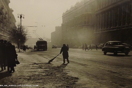 Bulat Okudzhava: POSLEDNJI PLAVI&nbsp;TROLEJBUS