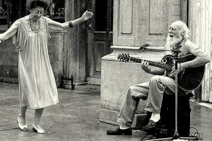 Fjodor Mihajlovič Dostojevski: O&nbsp;SMEHU