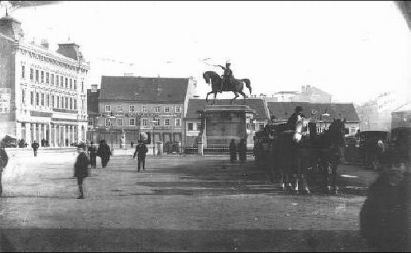 423330_346429585400187_100000994459937_1001438_1629938661_n