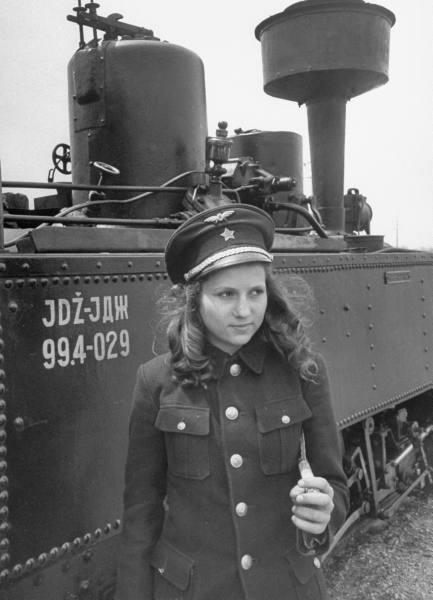 555166_10150970429633834_1248894167_n