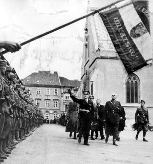 561026_318709998191071_100001562205746_906027_463133018_n - Copy