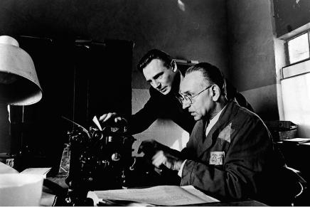 Podrivanje, rastakanje, kvarenje (ili, Zašto su E-novine morale&nbsp;pasti)