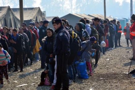 Izbjeglice: Prisilno zadržavanje i kršenje prava