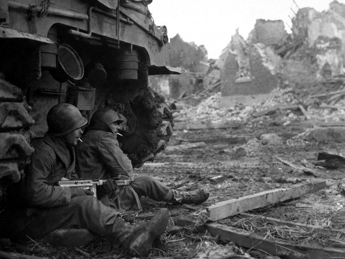 1. a. military_war_wwll_soldier_weapon_gun______d_1600x1200 [34441]