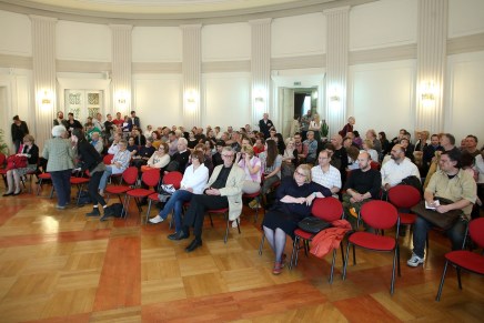 RELATIVIZACIJA FAŠIZMA KAO DOMINANTNOG&nbsp;MIŠLJENJA