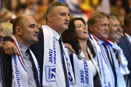 AFERA PETROVIĆ-ŠARIĆ-KARAMARKO: JE LI U PITANJU NOVA VELEIZDAJA&nbsp;HDZ-a?