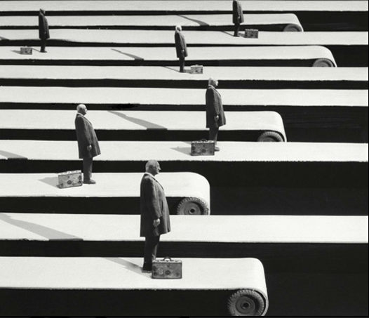 374413_486195981463475_1943848472_n