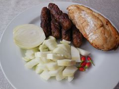 ĆEVAPI DOMAĆI