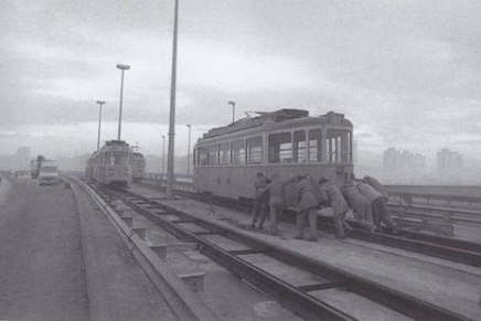 Govoriti o nebitnom znači&nbsp;šutiti