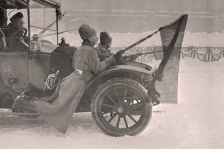 DIŽU GLAVU PROFAŠISTIČKE&nbsp;IDEJE