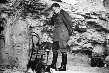 Dok Stepinac srpskog kralja ljubi, Josip Broz ga&nbsp;ruši