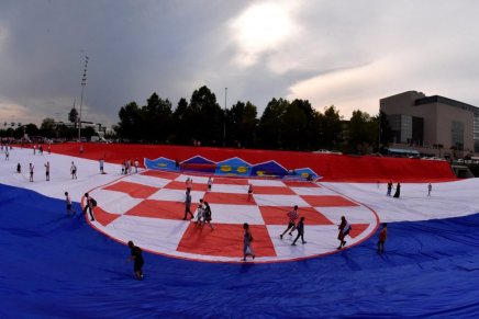 Božica Jelušić: DOMOVINSKA