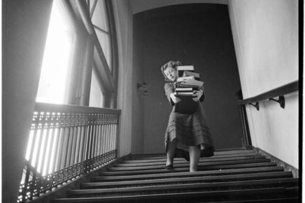 Edit Glavurtić: NIKAD DOSTA&nbsp;KNJIGA