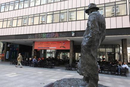 REKVIJEM ZA KINO ILI DOBRODOŠLI NA PLANET&nbsp;MAJMUNA!