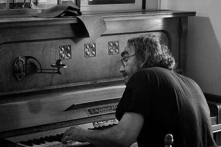 Milko Kiš: Svirao sam po najgorim birtijama ovog grada Milko Kiš: Svirao sam po najgorim birtijama ovog grada