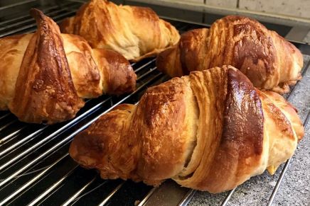 Alan Meniga: CROISSANT