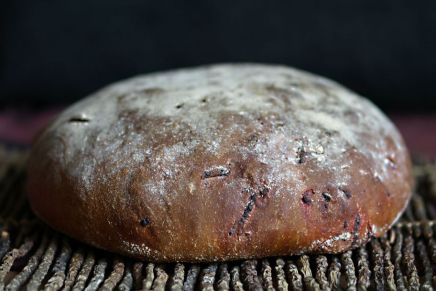 Vernon Scannell: PJESMA NA&nbsp;KRUHU