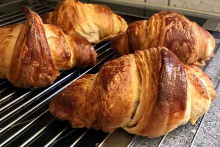 Alan Meniga: CROISSANT