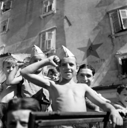 1457765_457399111035708_1563313280_n