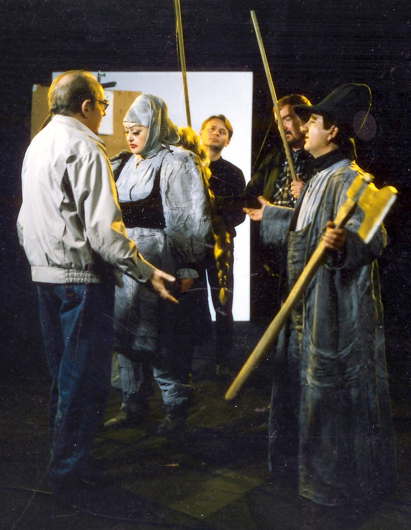 214324174_611544920235242_4335614526365766535_n