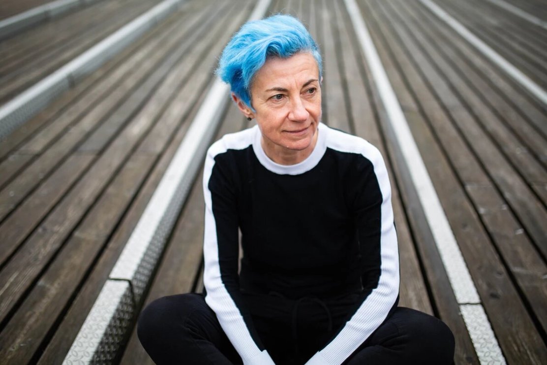 cecde5_f517b0538cac4de0b9fe5e84777894e2_mv2