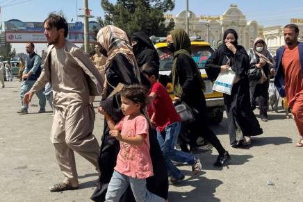 Svetlana Slapšak: A mi&nbsp;gledamo