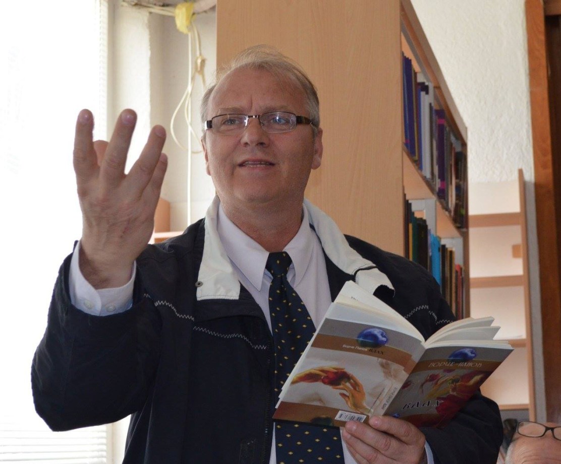 54517543_10219275232490207_4637882926636204032_n