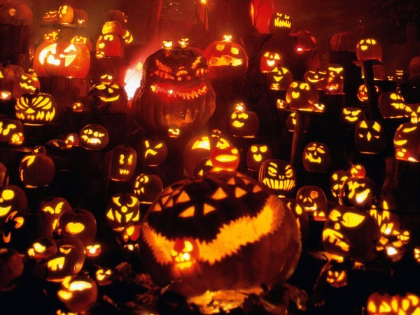 Pumpkin-Nightmare-Scene-600x450