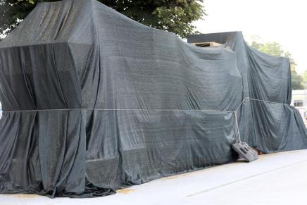 Heni Erceg: Spomenik&nbsp;laži