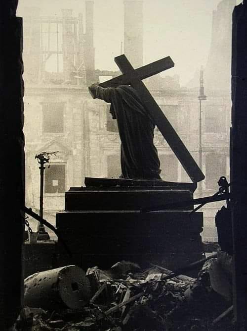 Od Chrisa Brauna. varsava 44