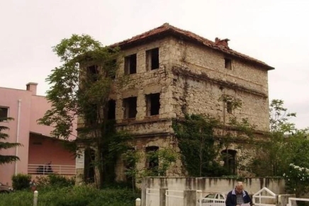 Odnos prema baštini – Srušena kuća Predraga Matvejevića u Mostaru