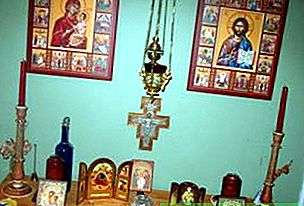 domashnie-ikonostasi-svoimi-rukami-foto-5