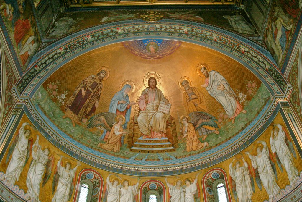 Pecs_-_Interior_of_Cathedral