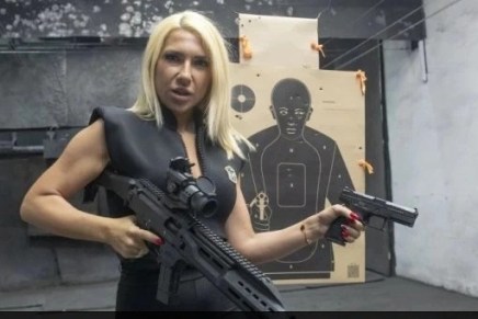 Stefan Simić: Maskota&nbsp;propasti