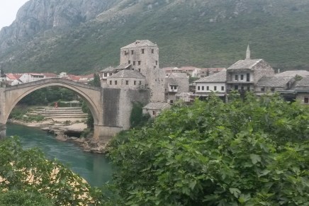 ZMEĐU RIJEKE SJEĆANJA I RIJEKE&nbsp;ZABORAVA