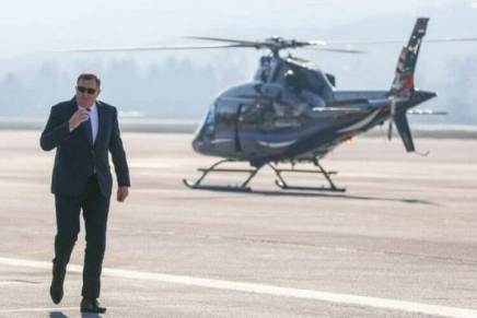 JE LI ZASLUŽIO KRALJEVSKI&nbsp;ISPRAĆAJ?