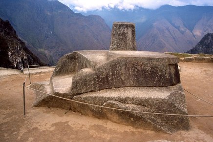 Sanja Miloloža: MONOLIT