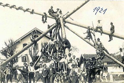 Božica Jelušić: PRVOMAJSKA