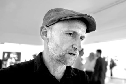 Danijel Žeželj i Kafkin Umjetnik u&nbsp;gladovanju