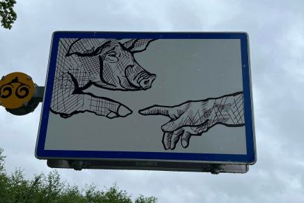 Alan Meniga: Vulcano (isplati li se&nbsp;svinjogojstvo)