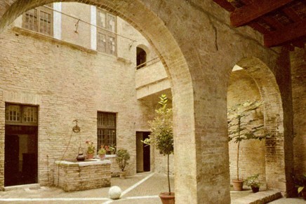 Aljoša Pužar: SERPENTINE KOD&nbsp;URBINA