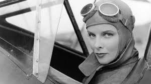 Ana Nikvul: SAMO VAS&nbsp;GLEDAM