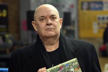 Vinkovački umjetnik Dubravko Mataković laureat je nagrade za životno djelo „Andrija Maurović“  na području hrvatskog&nbsp;stripa